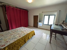 Maison 6 chambres et une dépendance