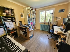 Maison 4 chambres, un grand garage sur une belle parcelle