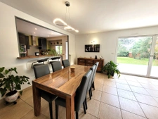 Maison de 6 chambres + Grandes dépendances au centre de Gran