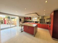 Longère de 198m2 avec studio indépendant, au calme