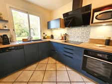 Maison 167m2, 6 chambres, à la sortie de Grandchamp directio