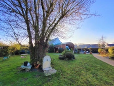 Longère de 198m2 avec studio indépendant, au calme