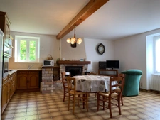 Maison type longère avec dépendances