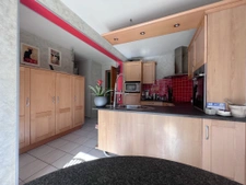 Maison 8 pièces 185 m2