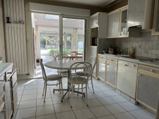 Au coeur du bourg maison 4 chambres + 2 garages