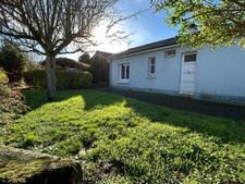 Maison 4 chambres - 2 salles d'eau - garage et dépendance