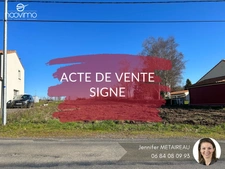 Terrain à bâtir d'environ 1000 m2 au calme en village