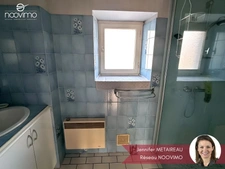 Beau potentiel pour cette maison en pierre exposée sud