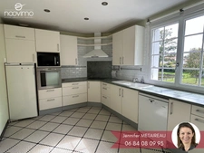 Maison aux volumes généreux 4 chambres + sous-sol complet + 