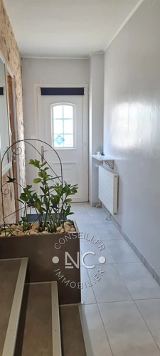 Maison de Bourg de 106 m2 de 3 Chambres + 1 Bureau