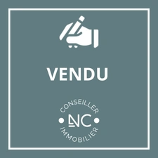 Maison de Bourg 40 m2 type T2 avec petit jardin