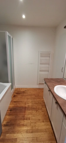 A LOUER: Maison avec charme: 2 chambres + bureau avec jardin