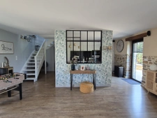 Maison en pierres rénovée 4 chambres piscine chauffée sur te