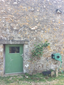 Maison en partie rénovée en pierres