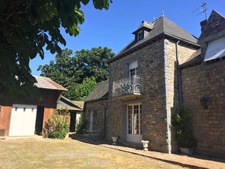 Maison + terrain 2 hectares en pierres