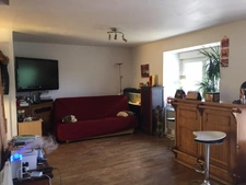 Maison en partie rénovée en pierres