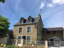 Maison de bourg rénovée Pierres