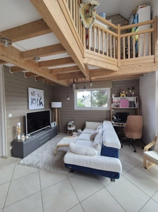 Maison 4 chambres très lumineuse terrain 900m2 garage 