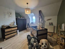 Longère en pierres rénovée avec salon 69m2, 4 chambres, dépe