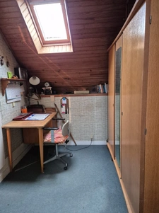 Maison en pierres à rénover avec dépendances et terrain de 9