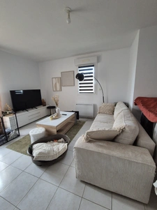 Maison 2 chambres, terrasse, jardin et garage