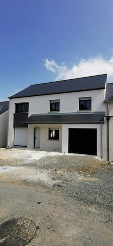 Maison BBC 6 chambres garage terrasse et jardin 