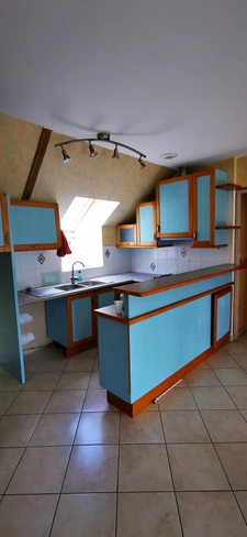 Maison en pierres à rafraichir avec terrain de 3250m2