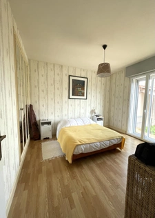 Châtelaillon centre, 212 m2 sur une parcelle de 1638m2