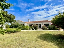 Châtelaillon centre, 212 m2 sur une parcelle de 1638m2