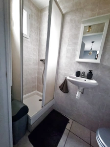 A VENDRE MURS + APPARTEMENT T3