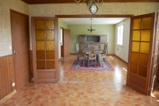  Maison de PLAIN-PIED sur sous-sol