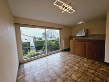 Pavillon de PLAIN-PIED sur sous-sol