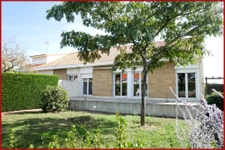 Pavillon de PLAIN-PIED sur sous-sol