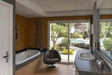 SURPRENANTE PROPRIETE 6 chambres