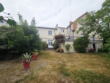 REPUBLIQUE Grande maison familiale