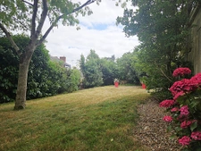 REPUBLIQUE Grande maison familiale