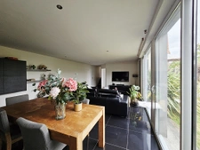 REPUBLIQUE Grande maison familiale