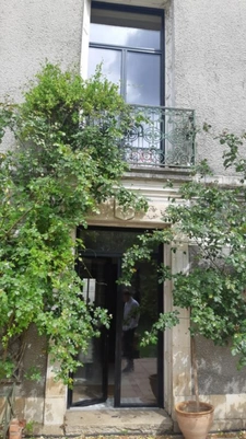 DEMEURE D'EXCEPTION assortie d'un IMMEUBLE à rénover