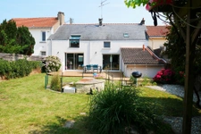  Maison de charme quartier REPUBLIQUE