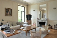 DEMEURE D'EXCEPTION assortie d'un IMMEUBLE à rénover