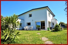 MAISON CONTEMPORAINE DE 2012 PROCHE CENTRE 