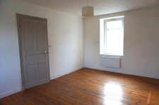 MAISON DE BOURG RENOVEE EN 2000 