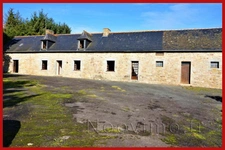 SUPERBE POTENTIEL POUR CETTE LONGERE 