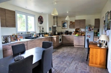 CHARMANTE MAISON RÉNOVÉE CLOS DE MUR