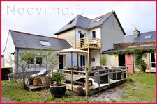 CHARMANTE MAISON RÉNOVÉE CLOS DE MUR