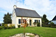 MAISON DE CENTRE BOURG 