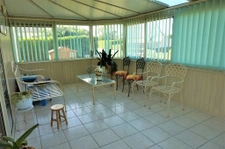 MAISON TRADITIONNELLE PROCHE COMMERCE