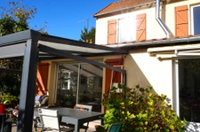 CHARMANTE MAISON A PIED DE TOUTES COMMODITES