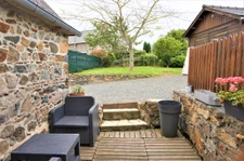 JOLIE MAISON RENOVEE DE BOURG ET EN IMPASSE