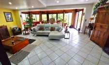 MAISON FAMILIALE TRADITIONELLE 